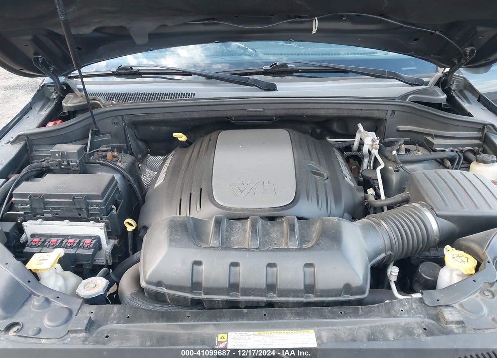 2011 JEEP GRAND CHEROKEE VIN: 1J4RR6GTXBC605932