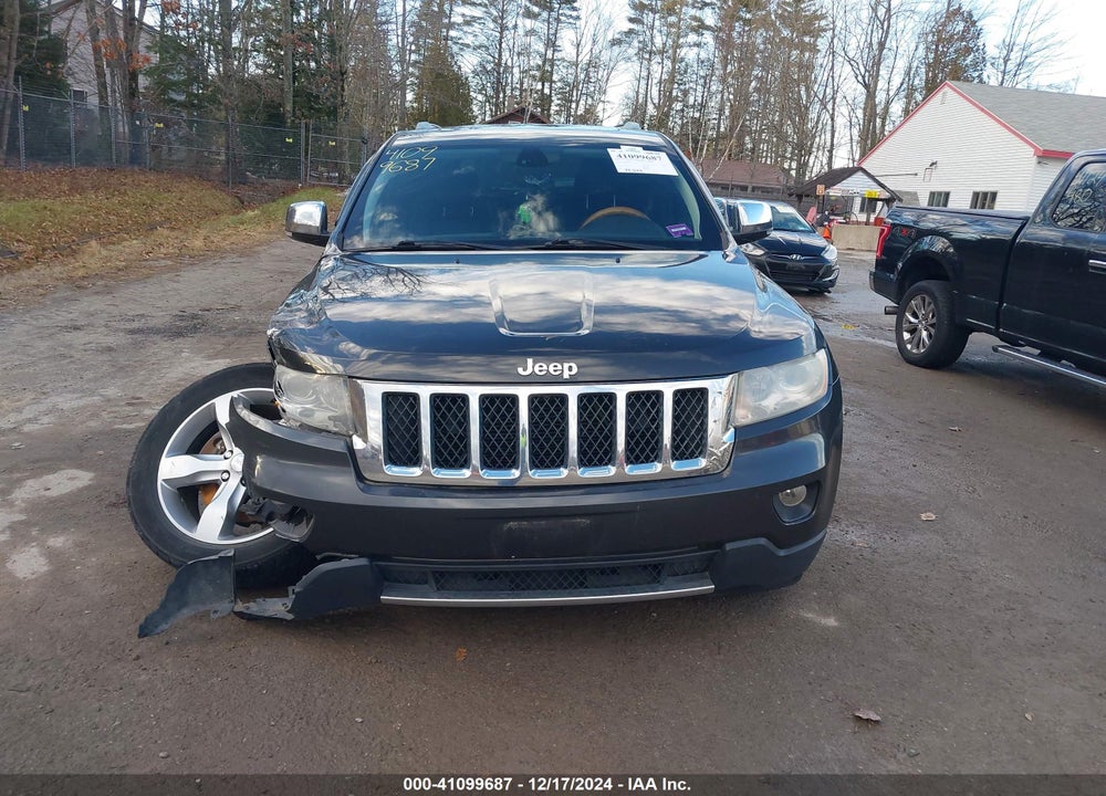 2011 JEEP GRAND CHEROKEE VIN: 1J4RR6GTXBC605932