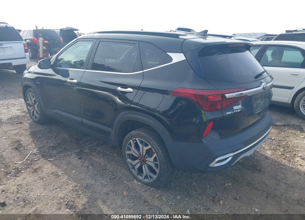 2021 KIA SELTOS SX TURBO VIN: KNDETCA27M7106439