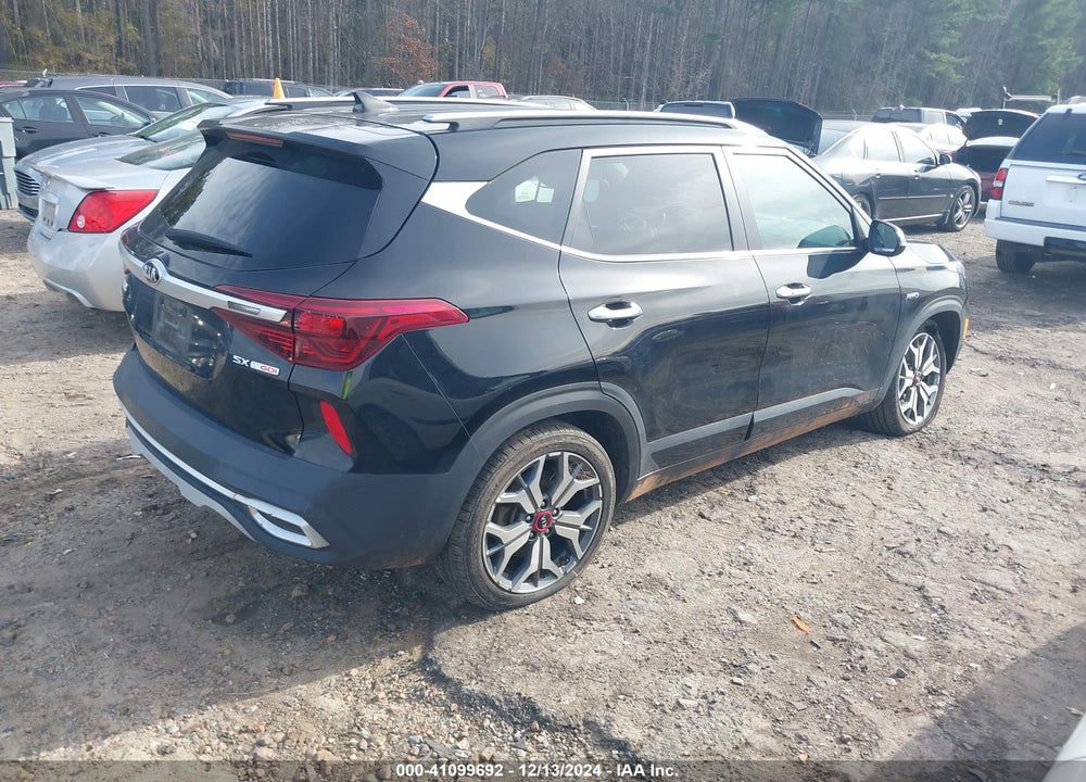 2021 KIA SELTOS SX TURBO VIN: KNDETCA27M7106439