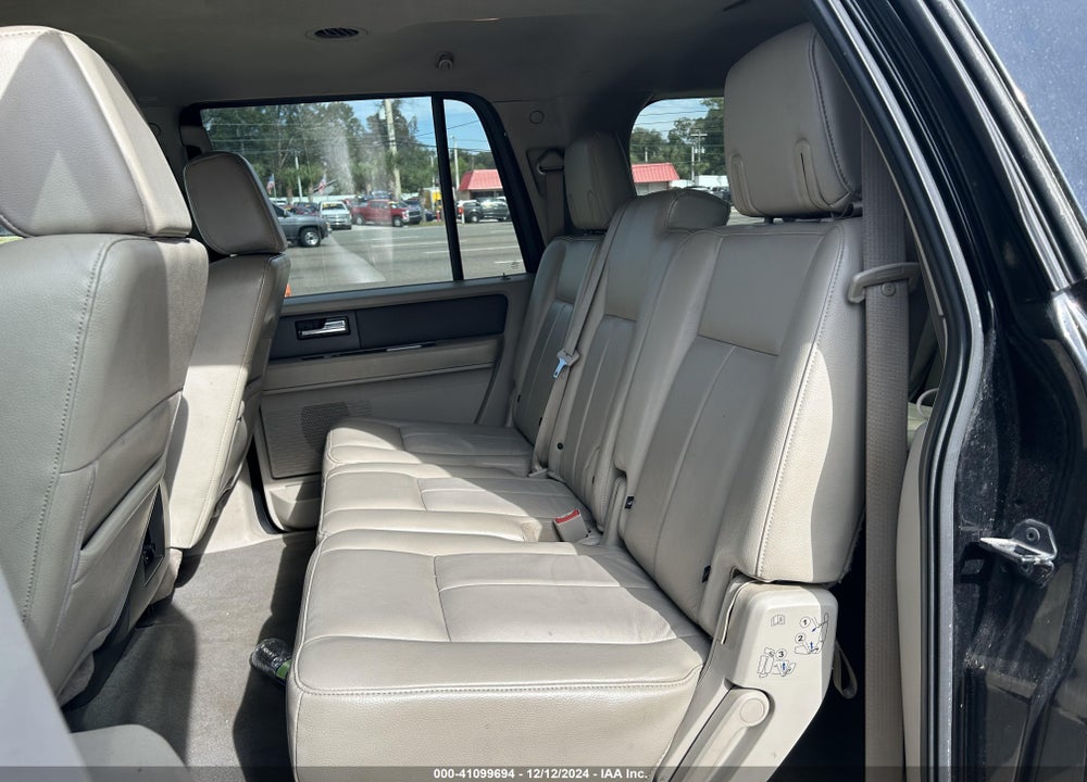2007 FORD EXPEDITION EL XLT VIN: 1FMFK15537LA27132