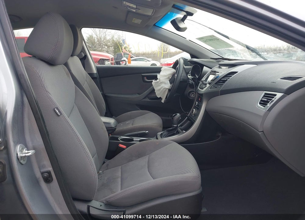 2016 HYUNDAI ELANTRA SE VIN: 5NPDH4AE1GH654580
