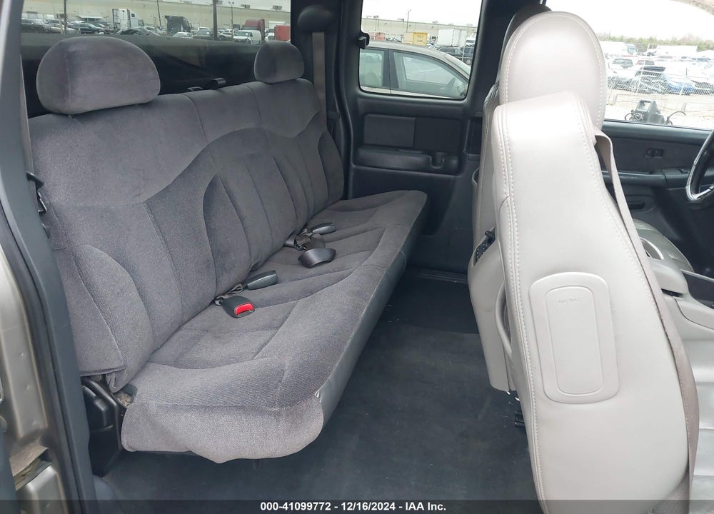 2001 GMC SIERRA 1500 SLE VIN: 2GTEK19V611398647