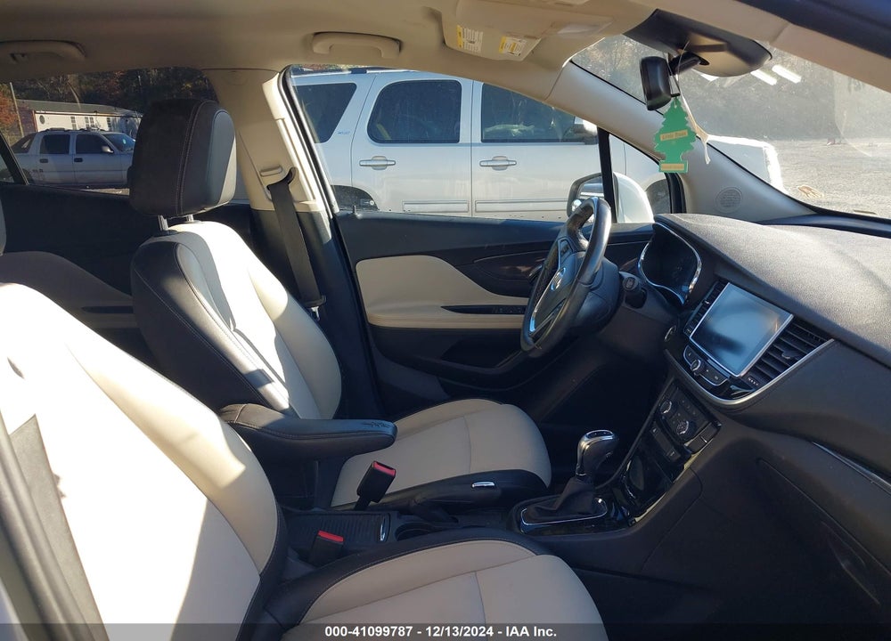 2018 BUICK ENCORE PREFERRED VIN: KL4CJASBXJB630090