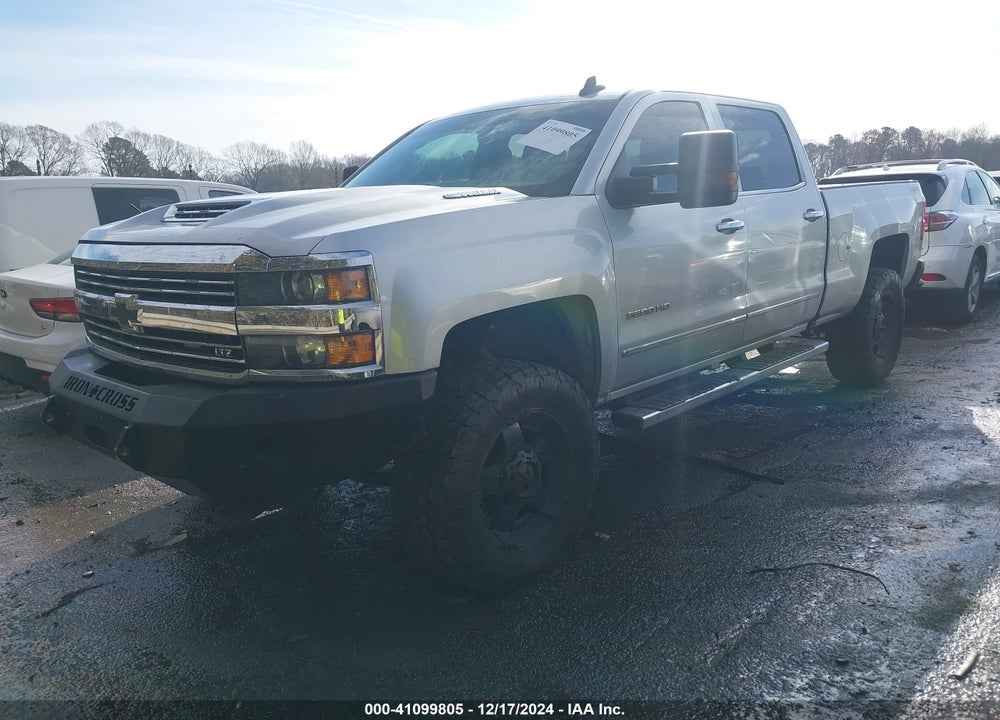 2017 CHEVROLET SILVERADO 2500HD LTZ VIN: 1GC1KWEY2HF118141