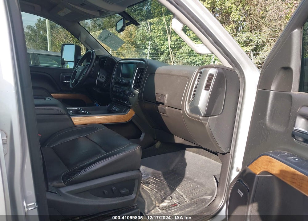 2017 CHEVROLET SILVERADO 2500HD LTZ VIN: 1GC1KWEY2HF118141