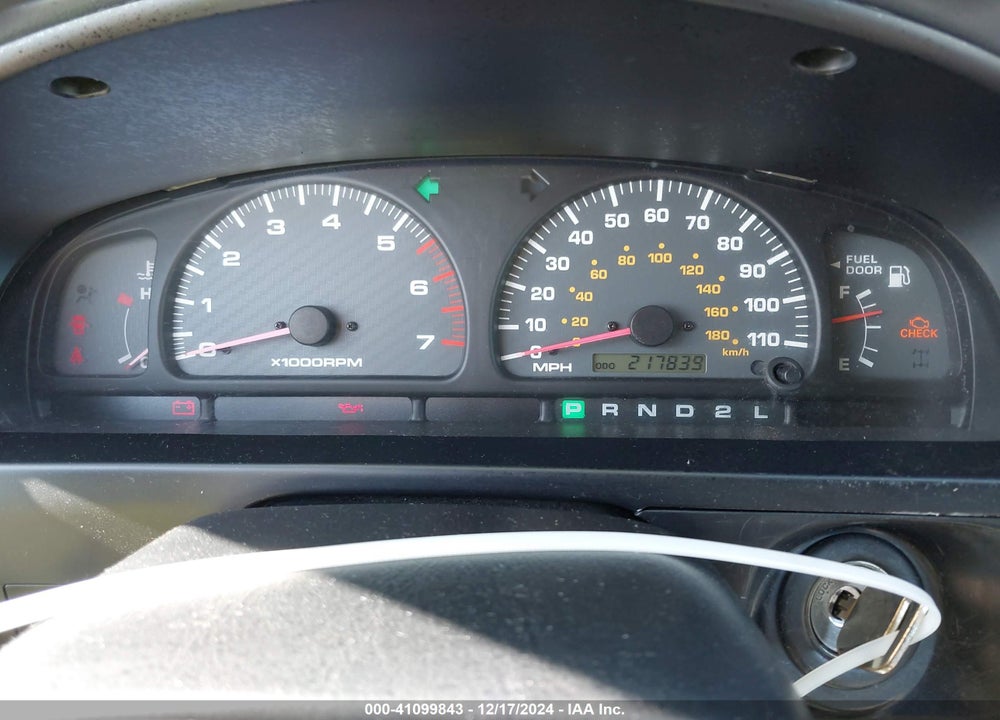 2000 TOYOTA 4RUNNER SR5 V6 VIN: JT3GN86R5Y0173341