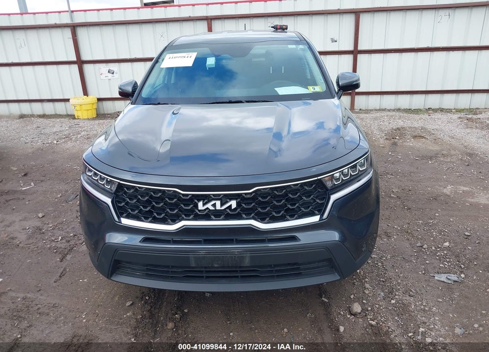 2023 KIA SORENTO LX VIN: 5XYRGDLC1PG211440