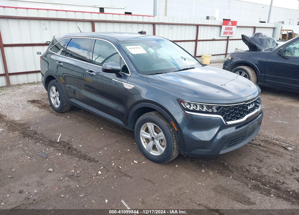 2023 KIA SORENTO LX VIN: 5XYRGDLC1PG211440