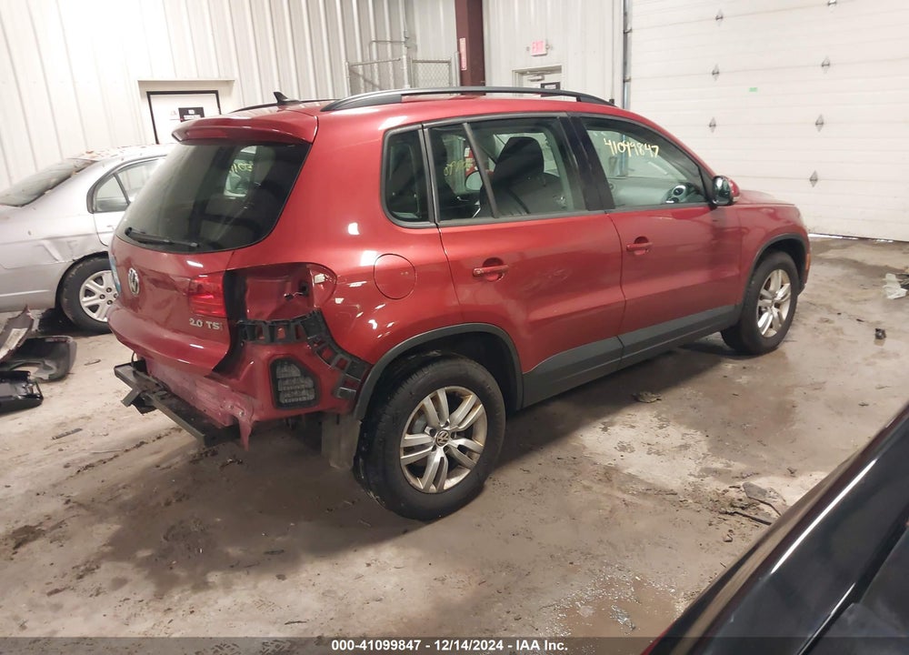 2015 VOLKSWAGEN TIGUAN S VIN: WVGAV7AX8FW095807