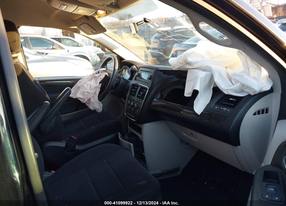 2011 DODGE GRAND CARAVAN EXPRESS VIN: 2D4RN4DG3BR658771