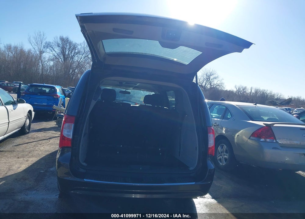 2016 CHRYSLER TOWN & COUNTRY TOURING VIN: 2C4RC1BG1GR197677