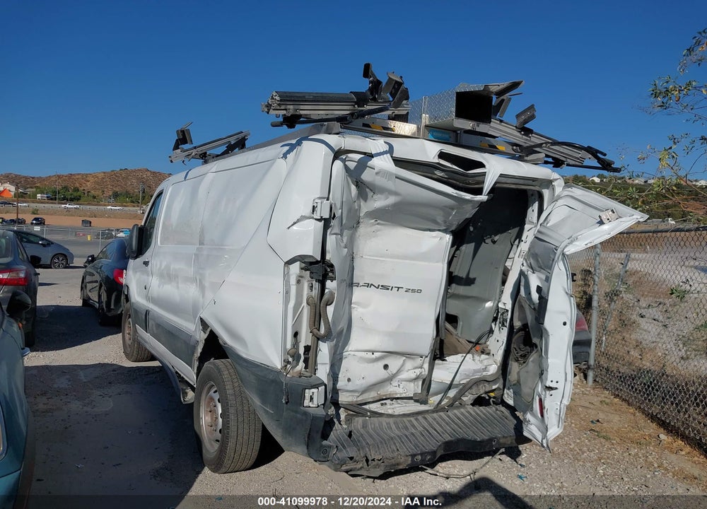 2019 FORD TRANSIT-250 VIN: 1FTYR1YM6KKA36112