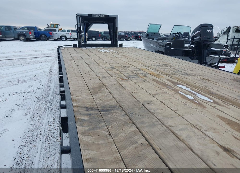 2022 TITAN TRAILER MFG UNKNOWN VIN: 4TGF3220XN1088603