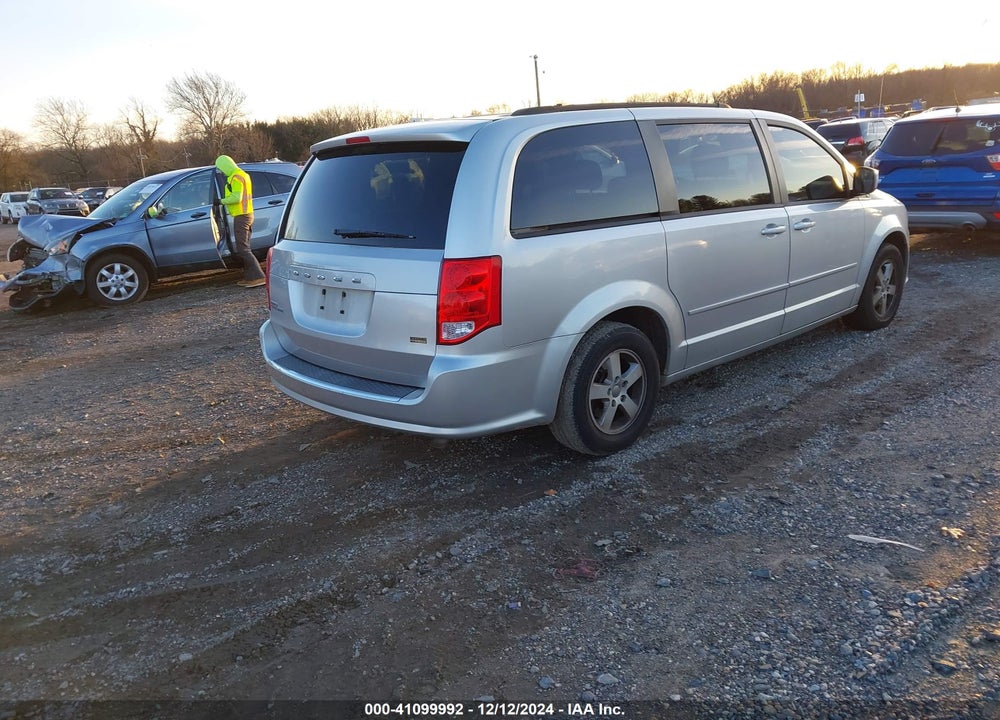 2011 DODGE GRAND CARAVAN MAINSTREET VIN: 2D4RN3DG7BR639019