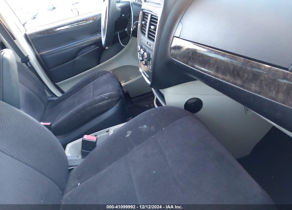 2011 DODGE GRAND CARAVAN MAINSTREET VIN: 2D4RN3DG7BR639019