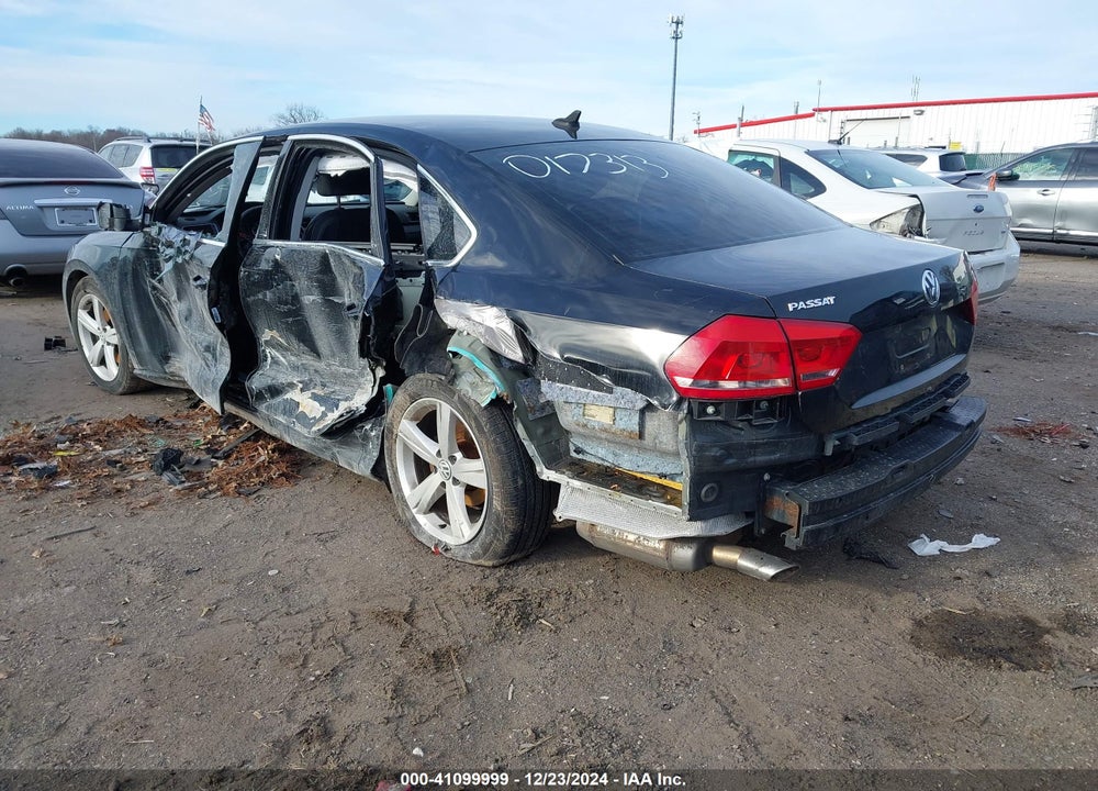 2015 VOLKSWAGEN PASSAT 1.8T SE VIN: 1VWBS7A34FC017313