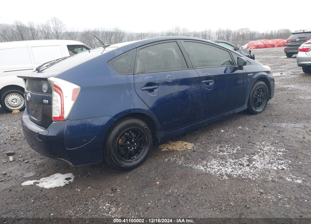 2015 TOYOTA PRIUS VIN: JTDKN3DU7F0428472