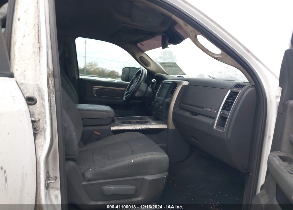 2017 RAM 2500 VIN: 3C6UR5DL2HG657650