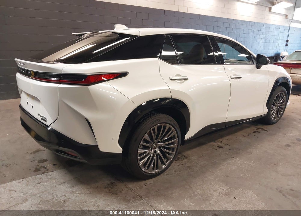 2023 LEXUS RZ 450E LUXURY VIN: JTJAAAAB4PA008627