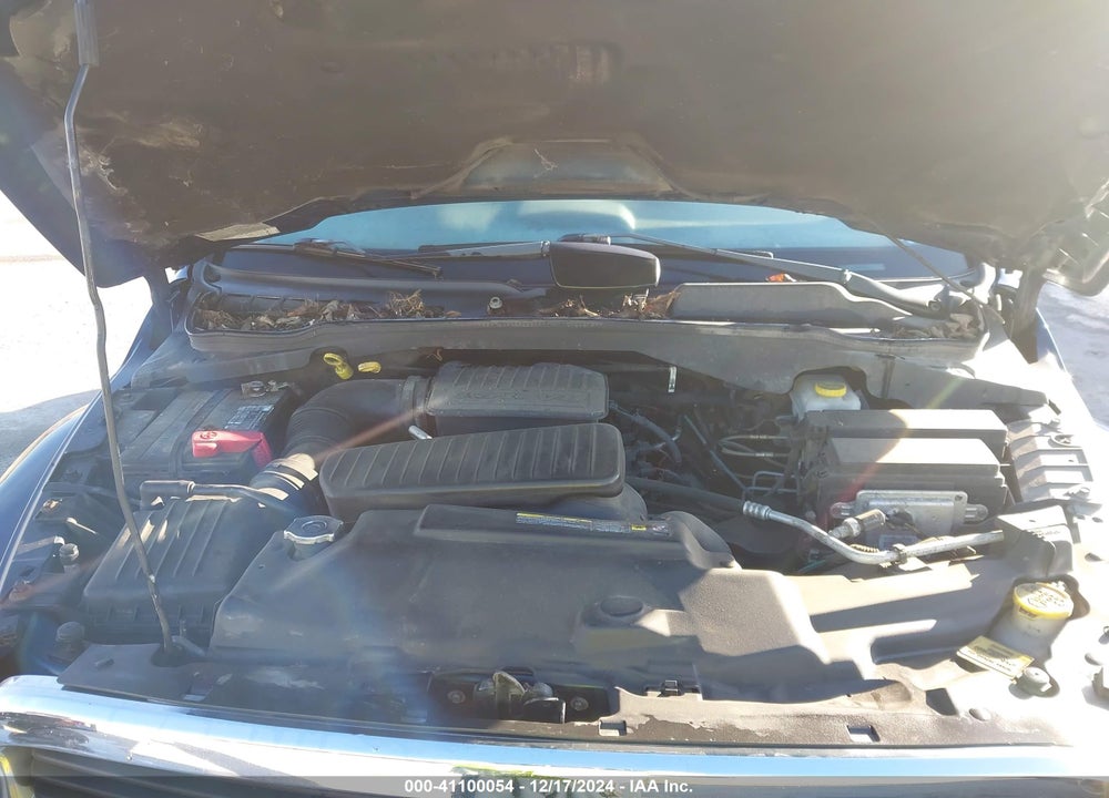 2006 DODGE DURANGO SXT VIN: 1D4HB38N36F163572