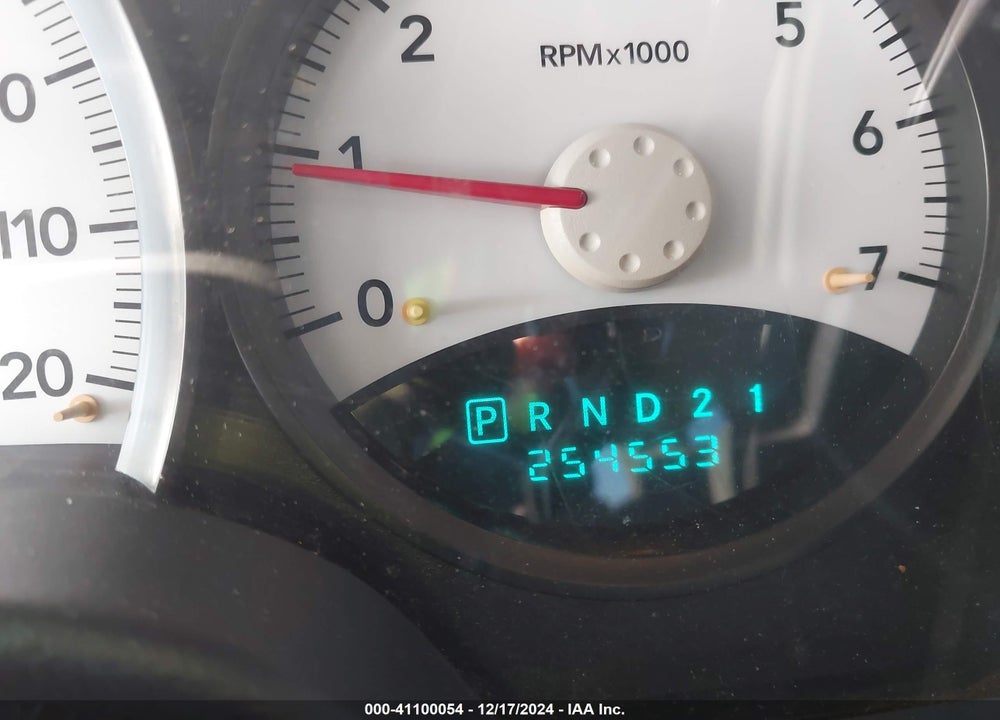 2006 DODGE DURANGO SXT VIN: 1D4HB38N36F163572