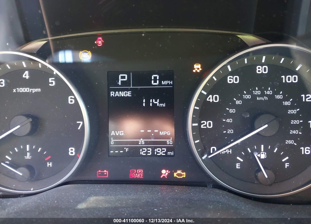 2017 HYUNDAI ELANTRA SE VIN: 5NPD74LF4HH061208