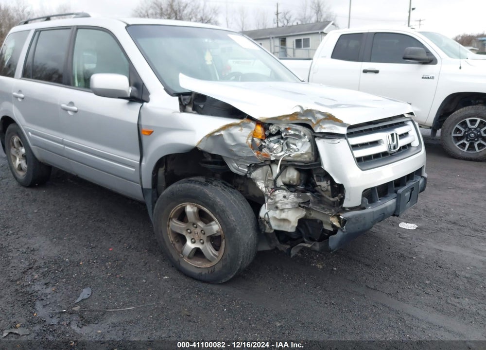 2008 HONDA PILOT SE VIN: 5FNYF18318B039019
