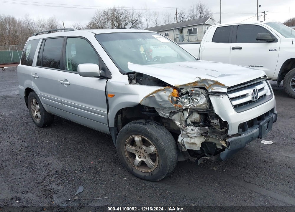 2008 HONDA PILOT SE VIN: 5FNYF18318B039019