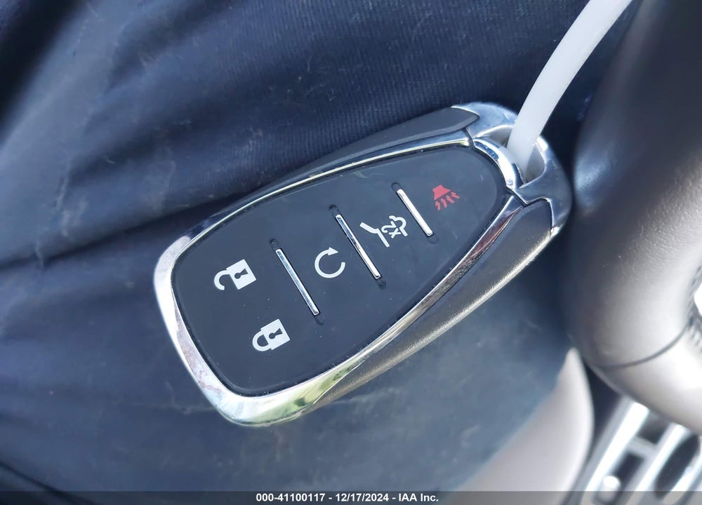 2019 CHEVROLET EQUINOX LT VIN: 3GNAXKEV8KS668275