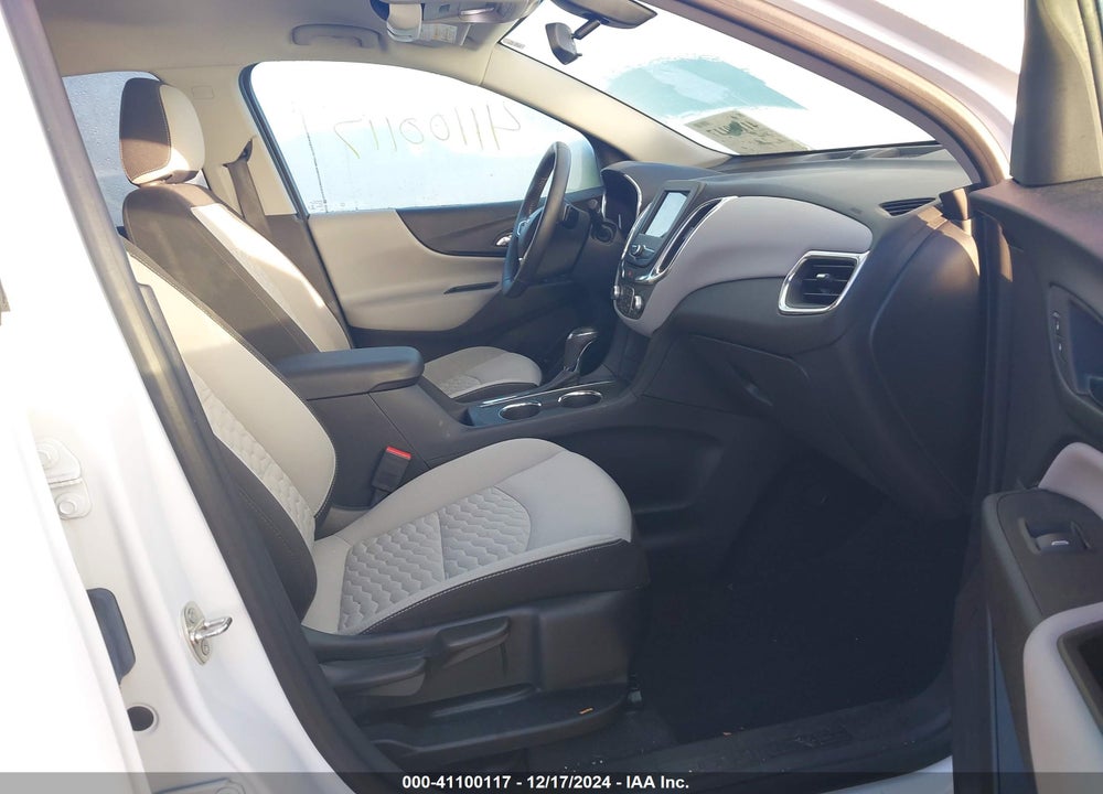 2019 CHEVROLET EQUINOX LT VIN: 3GNAXKEV8KS668275