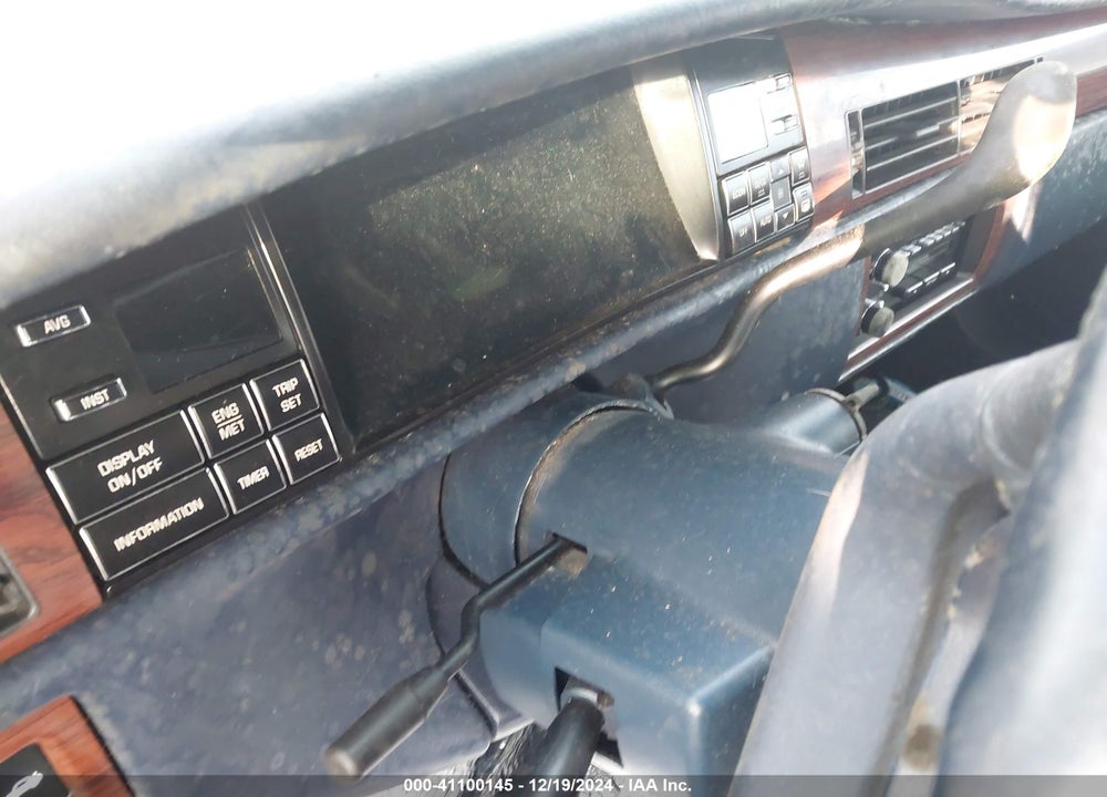 1995 CADILLAC DEVILLE VIN: 1G6KD52B7SU298571