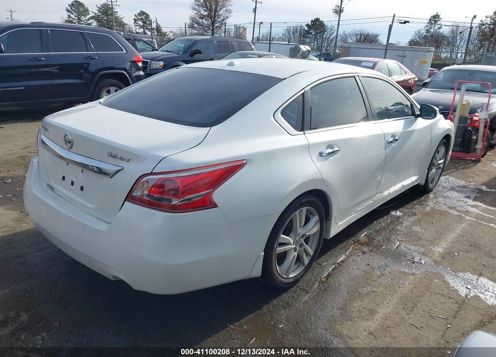 2013 NISSAN ALTIMA 3.5 SV VIN: 1N4BL3AP6DC189096
