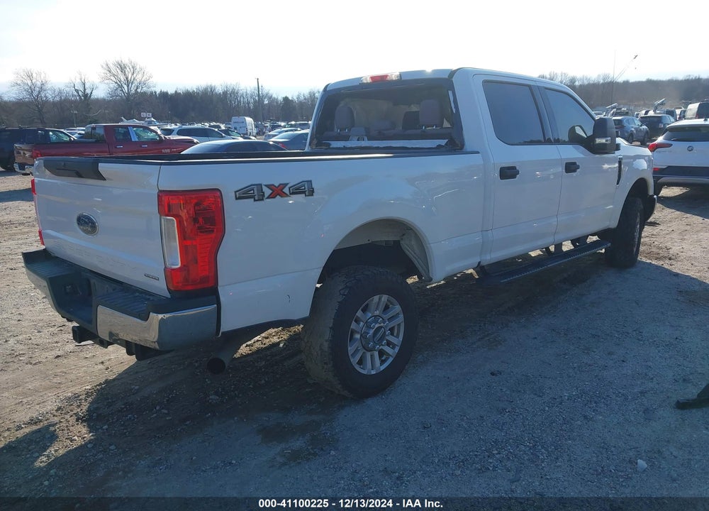 2019 FORD F-250 XLT VIN: 1FT7W2B65KEF14989