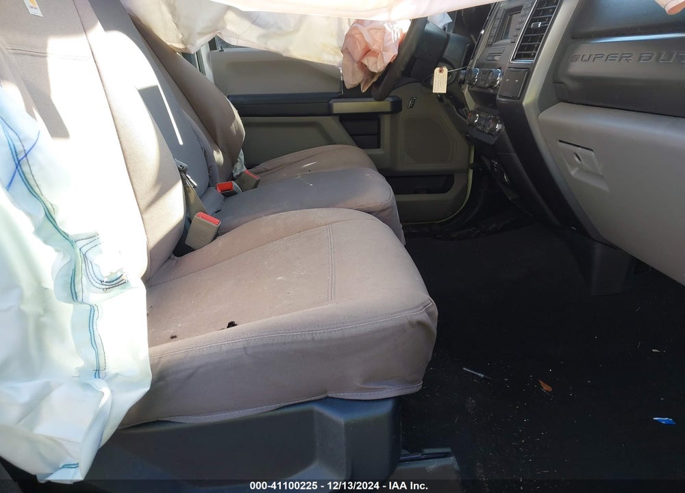 2019 FORD F-250 XLT VIN: 1FT7W2B65KEF14989