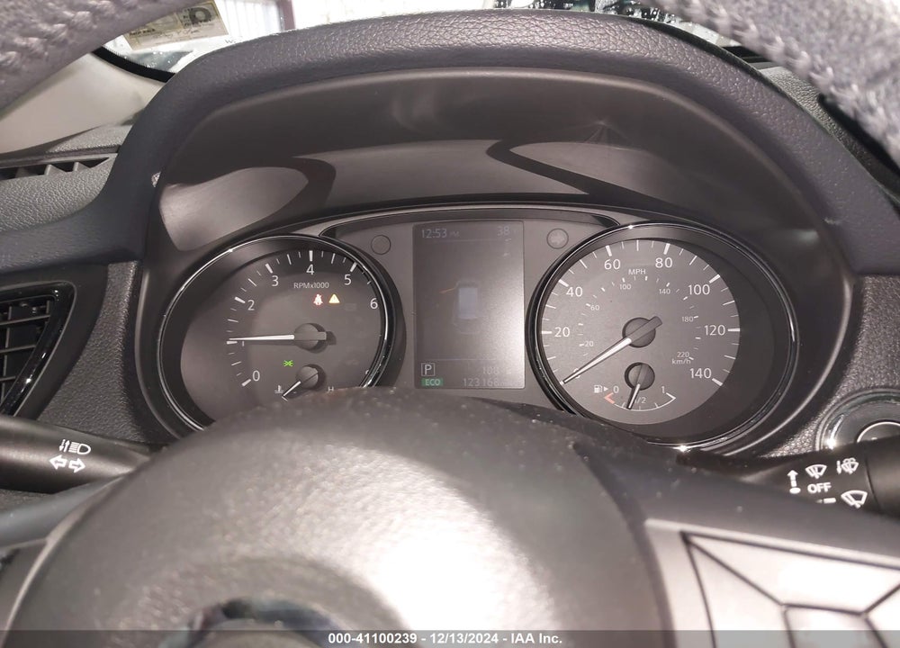 2019 NISSAN ROGUE SV VIN: 5N1AT2MT8KC705489