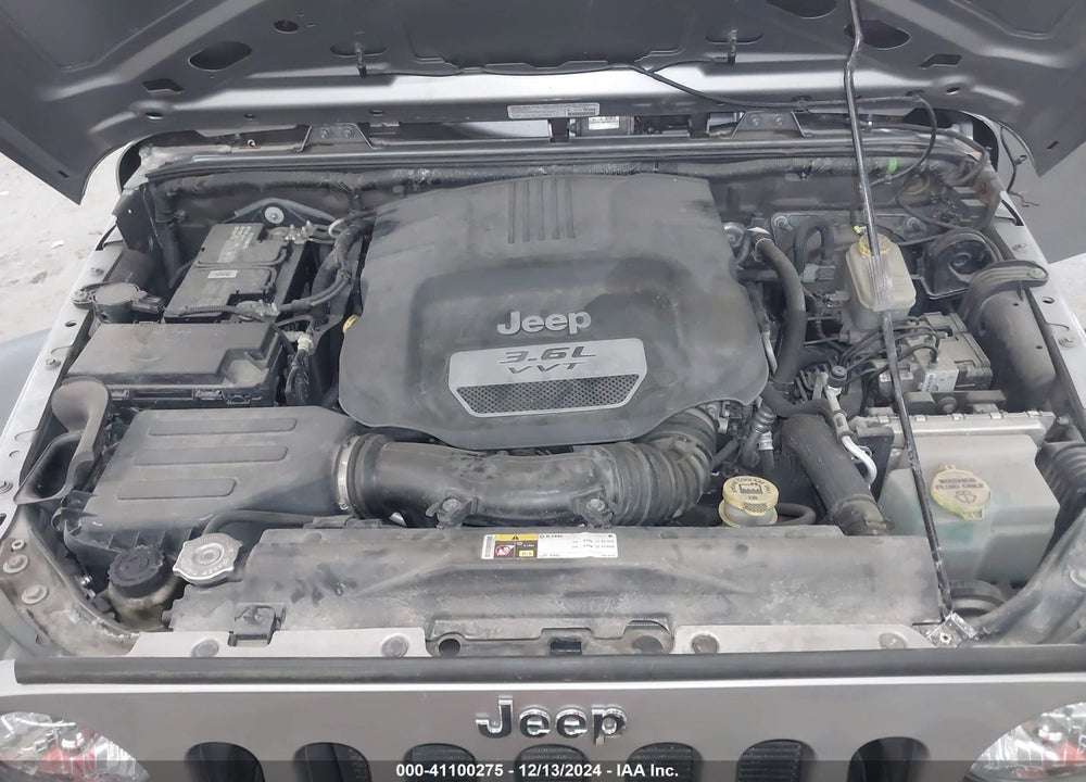 2013 JEEP WRANGLER UNLIMITED SPORT VIN: 1C4BJWDG9DL577856