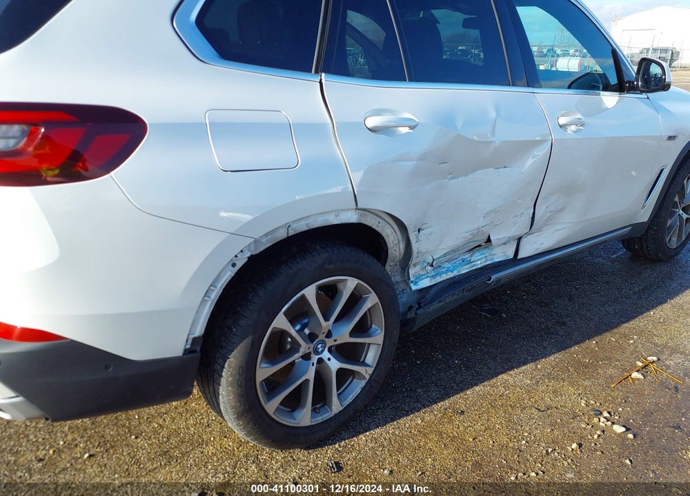 2022 BMW X5 PHEV XDRIVE45E VIN: 5UXTA6C03N9J56155
