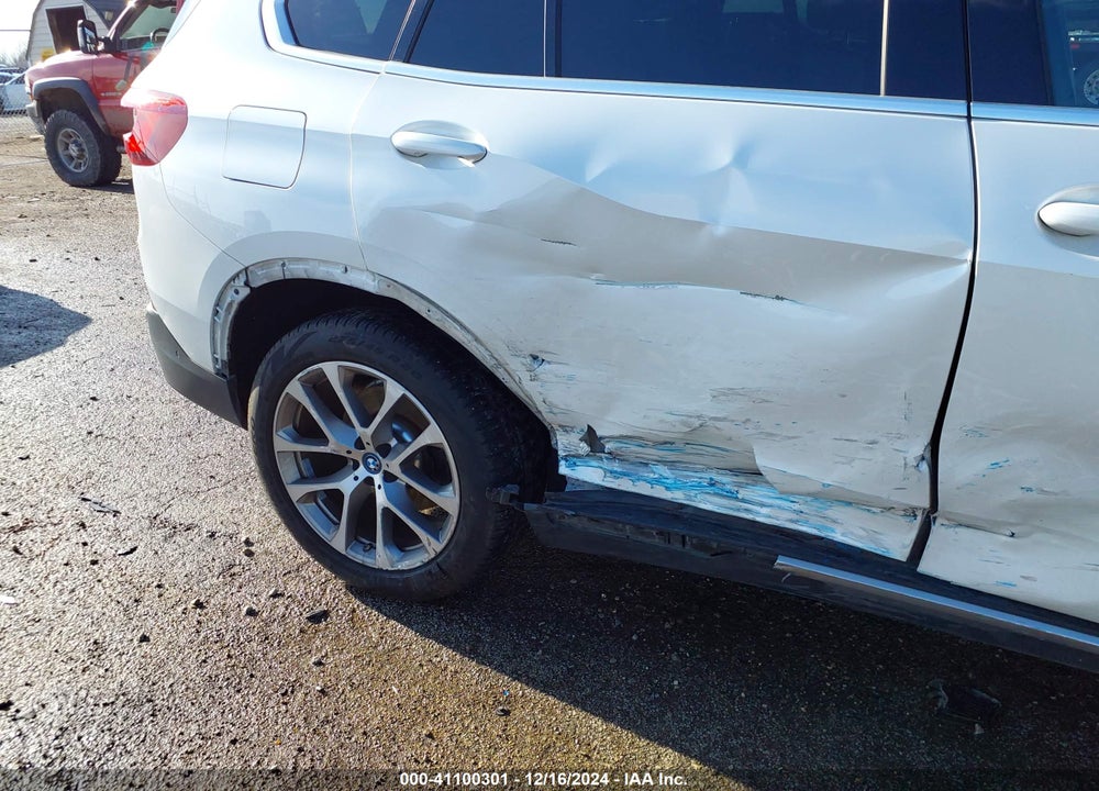 2022 BMW X5 PHEV XDRIVE45E VIN: 5UXTA6C03N9J56155