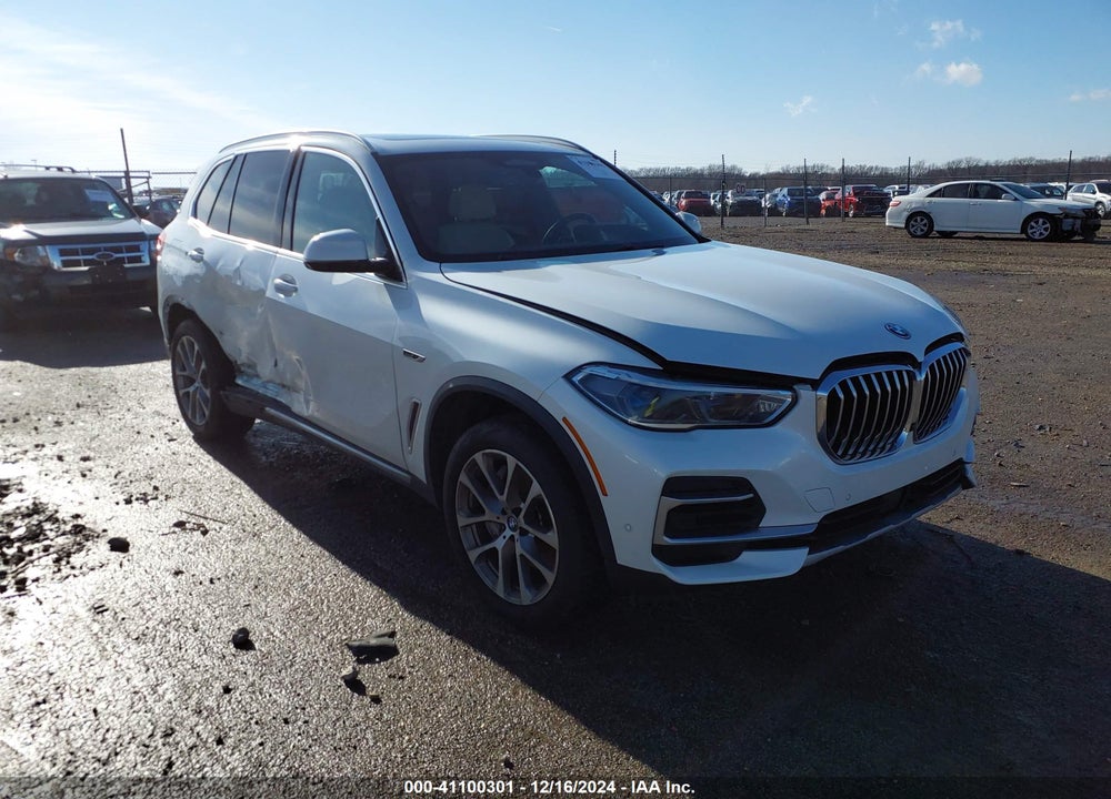 2022 BMW X5 PHEV XDRIVE45E VIN: 5UXTA6C03N9J56155