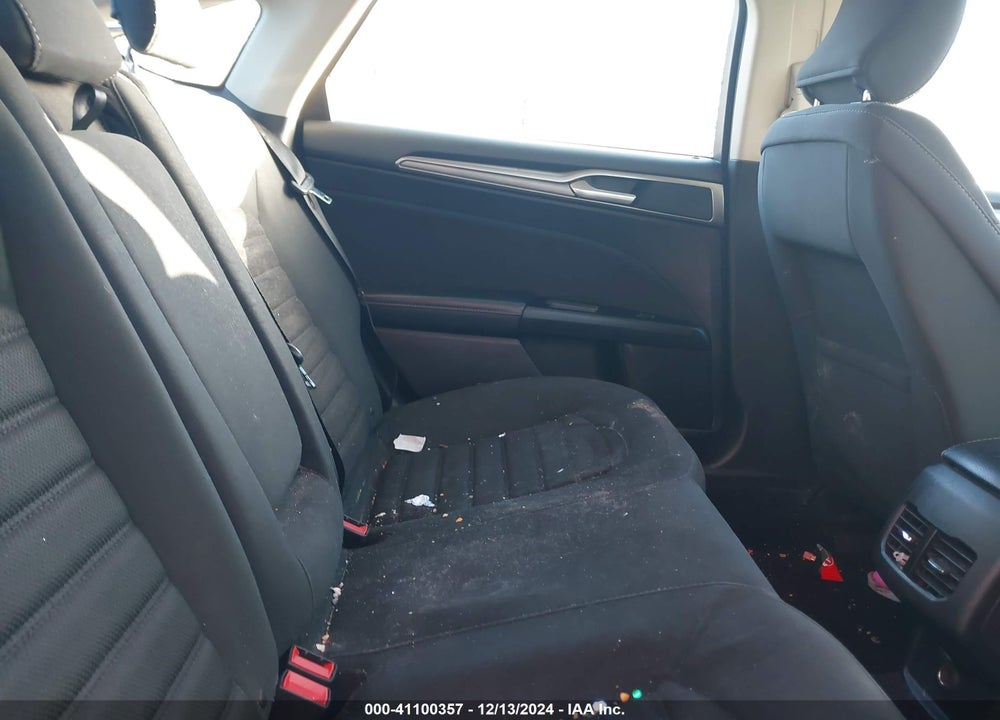 2017 FORD FUSION SE VIN: 3FA6P0H72HR206512
