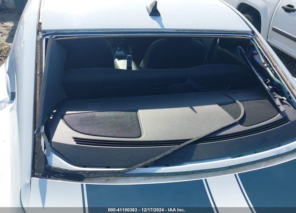 2015 CHEVROLET CAMARO 1LT VIN: 2G1FD1E33F9305409