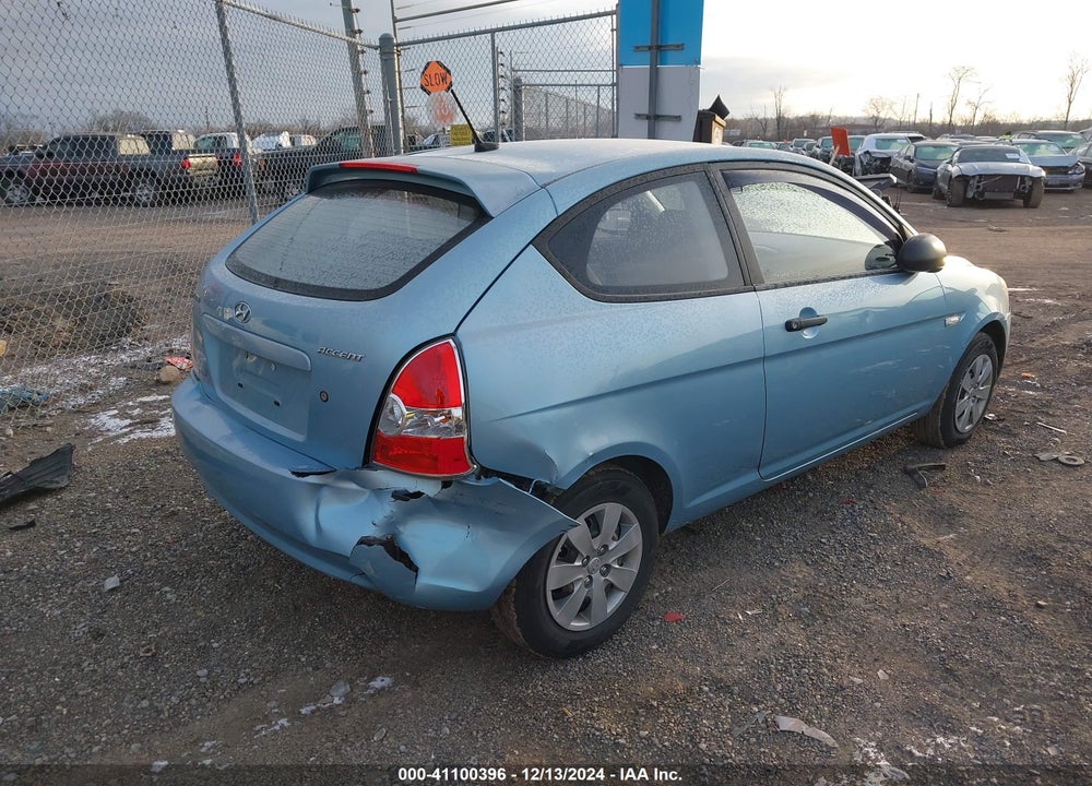 2009 HYUNDAI ACCENT GS VIN: KMHCM36C09U129460