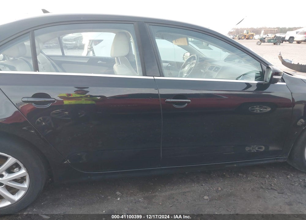2013 VOLKSWAGEN JETTA VIN: 3VWDX7AJ0DM387419