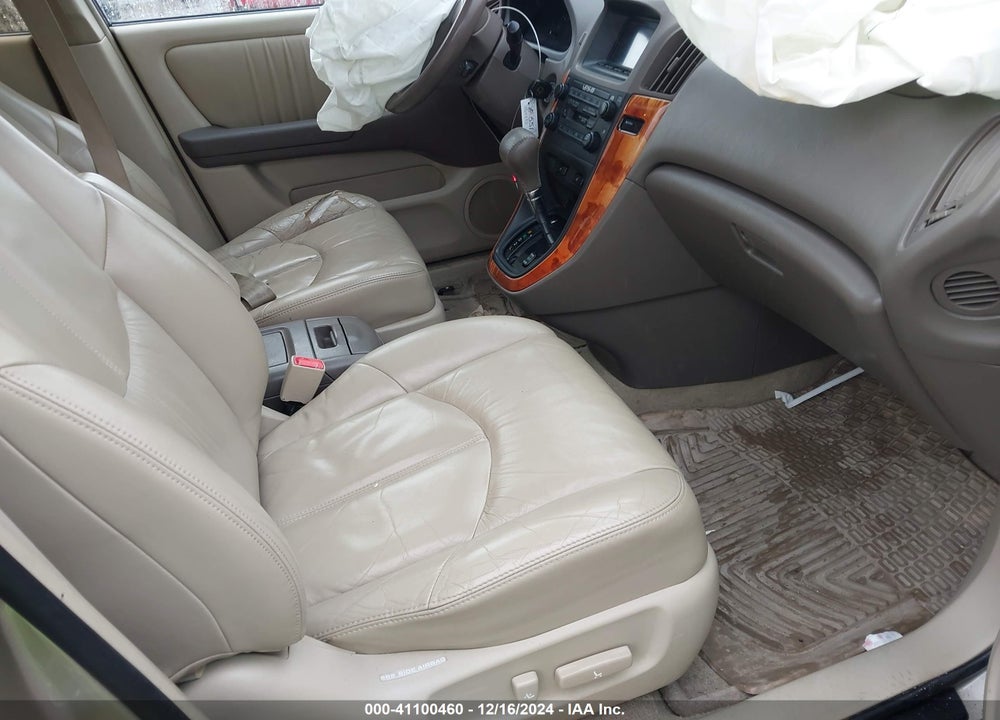 2000 LEXUS RX 300 VIN: JT6HF10U0Y0138151
