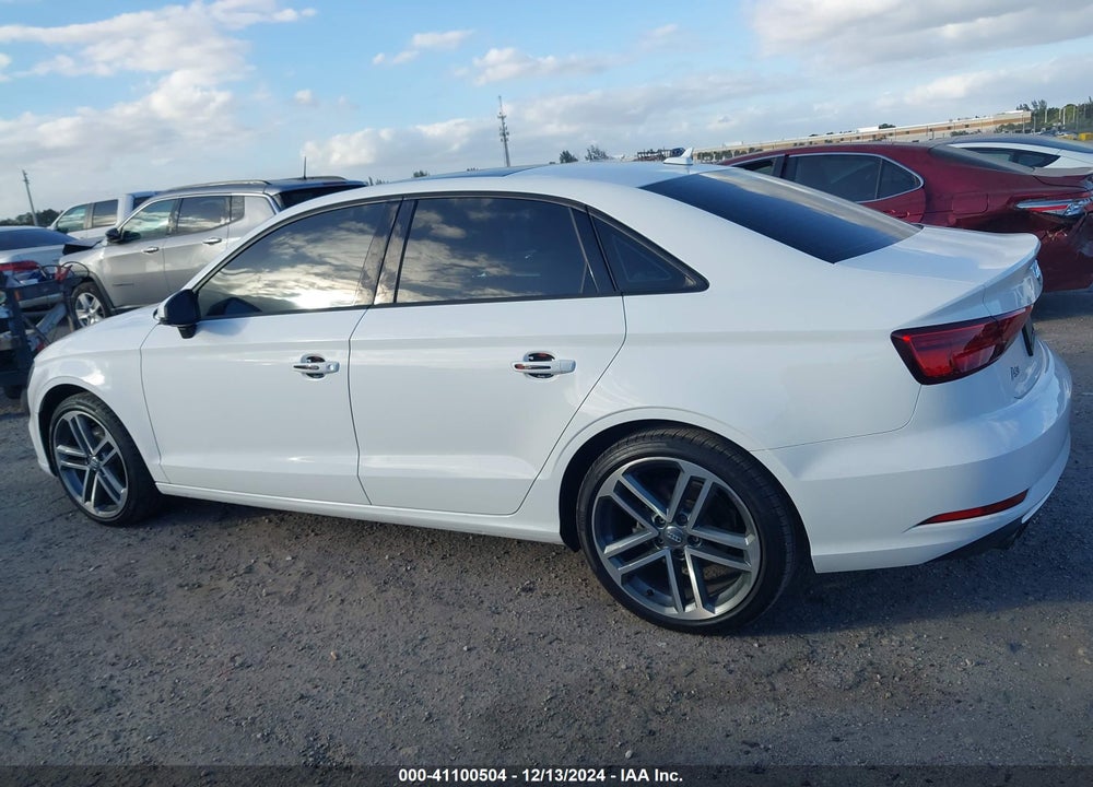 2018 AUDI A3 2.0T PREMIUM VIN: WAUAUGFF8J1064518