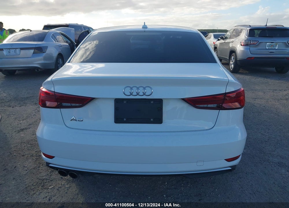 2018 AUDI A3 2.0T PREMIUM VIN: WAUAUGFF8J1064518