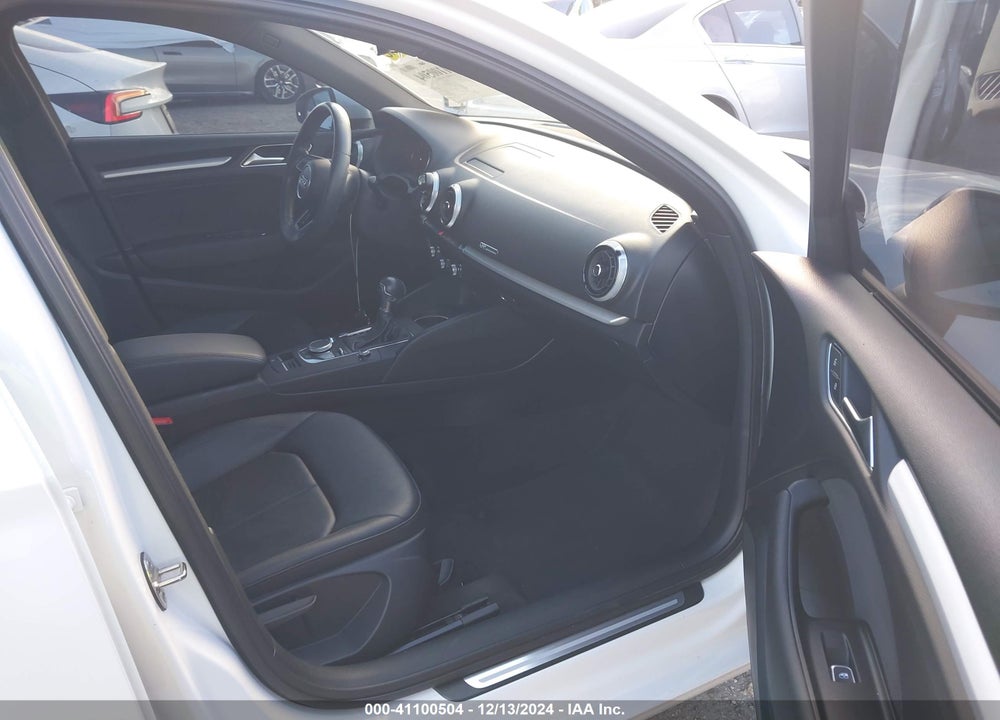 2018 AUDI A3 2.0T PREMIUM VIN: WAUAUGFF8J1064518
