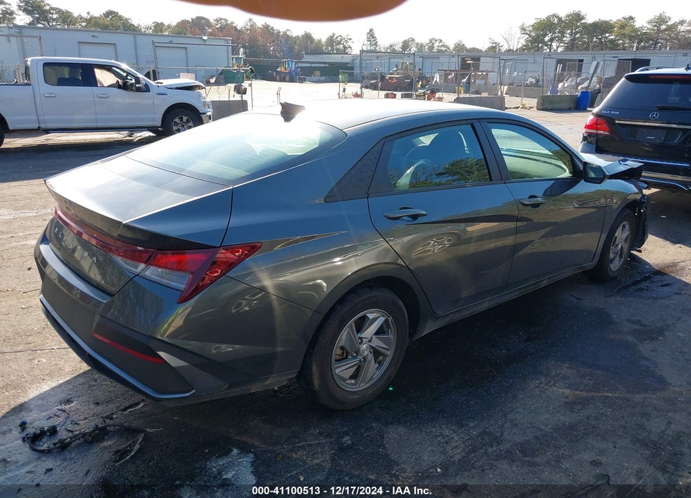2024 HYUNDAI ELANTRA VIN: KMHLL4DG6RU689238
