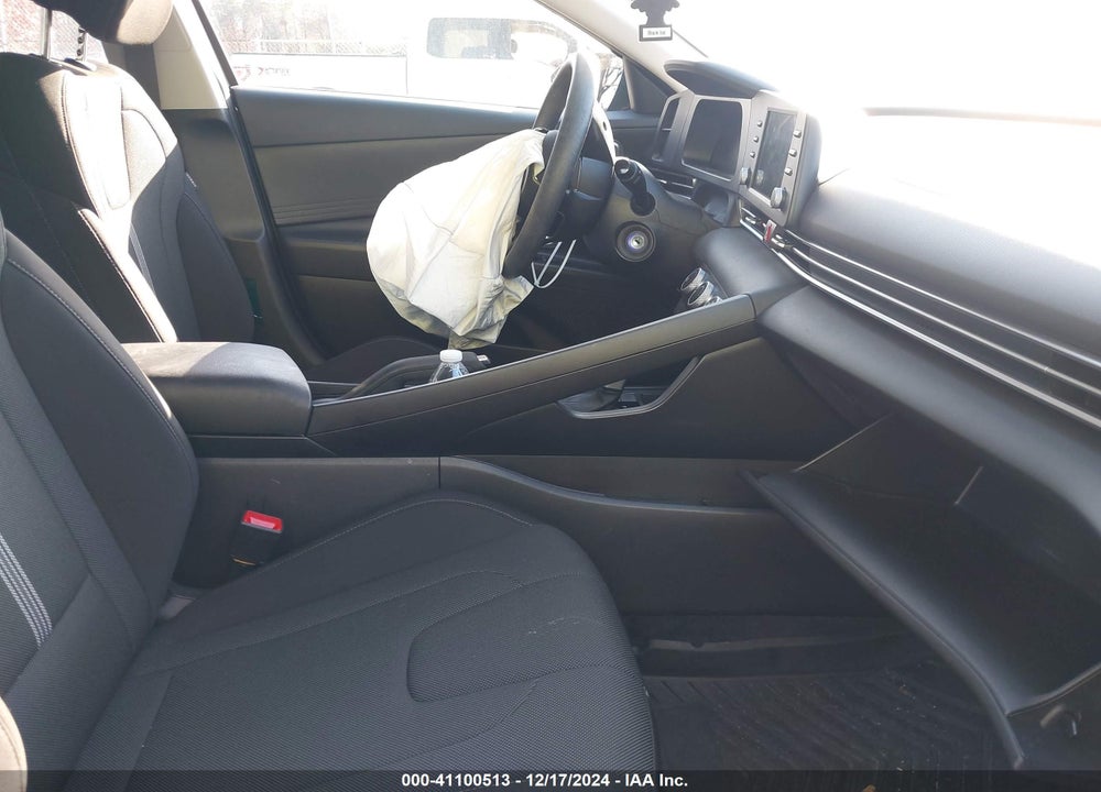2024 HYUNDAI ELANTRA VIN: KMHLL4DG6RU689238
